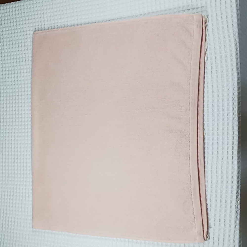 Vintage Avanti Look 1978 Soft Pink Bath Towels with Lace Trim Set of 2 - Picture 12 of 16